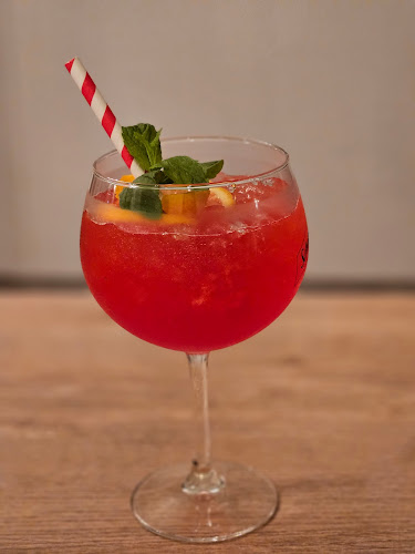 Grey Grill & Bar - Gastronomija i ugostiteljstvo