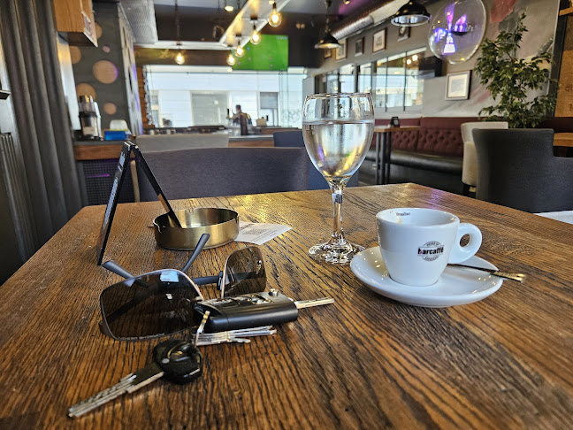 Comentarii opinii despre Vivas Bar Sisak