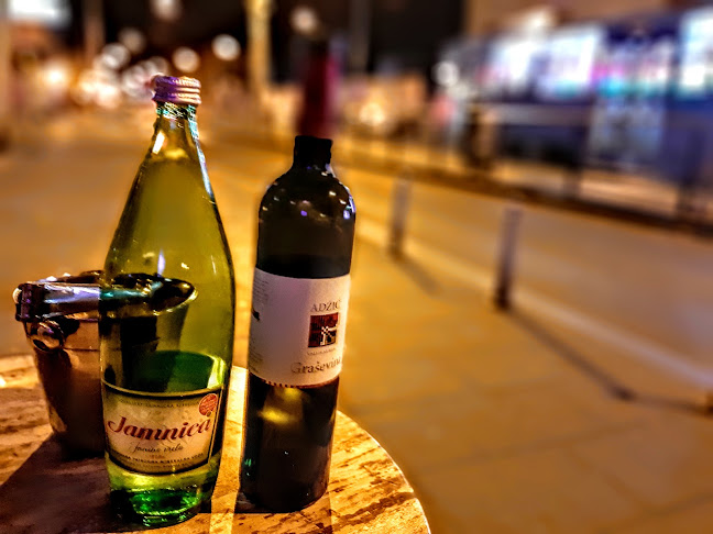 Vallis Aurea - “kod Adžića” - Gastronomija i ugostiteljstvo