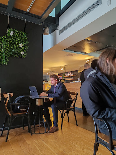 Caffe Bar Tinel - Gastronomija i ugostiteljstvo