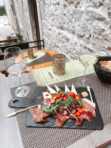 Comentarii opinii despre Bokar Wine Bar