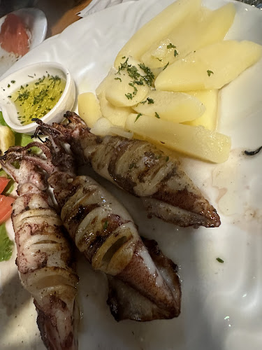 Opinii despre Gusarska Luka în Sućuraj - Gastronomija i ugostiteljstvo