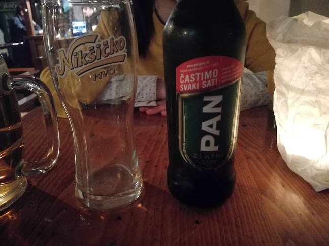 Ul. Iza Lože 3, 21000, Split