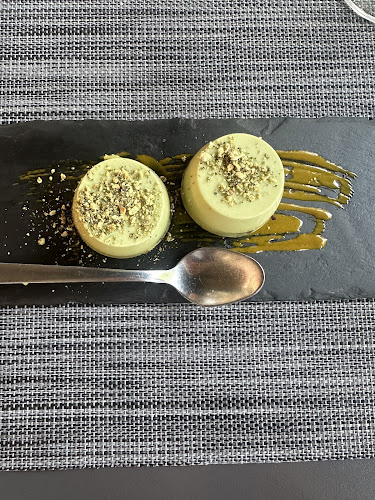 Restoran Crna svinja - Gastronomija i ugostiteljstvo