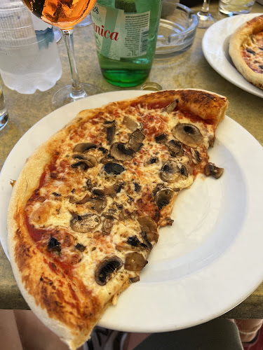 Opinii despre Bistro Park în Rab - Gastronomija i ugostiteljstvo