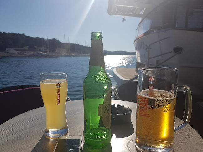 Cafe Bar Mille Naves - Gastronomija i ugostiteljstvo