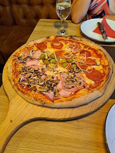 Opinii despre Pizzeria Gušti în Crikvenica - Gastronomija i ugostiteljstvo