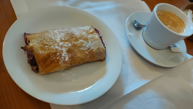 Opinii despre Seoski turizam Krizmanić în Lukovdol - Gastronomija i ugostiteljstvo