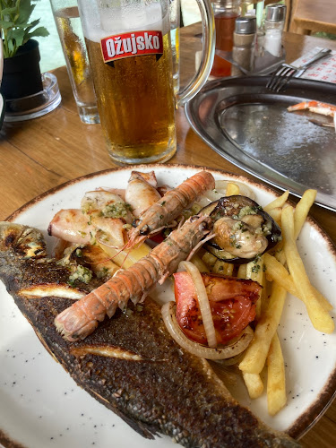 Beach Bar Jert - Pinezići