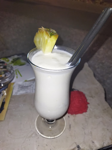 Peschiera Cocktail Bar - Gastronomija i ugostiteljstvo