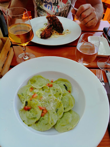 Opinii despre Restaurant Konoba Nada, Vrbnik în Vrbnik - Gastronomija i ugostiteljstvo