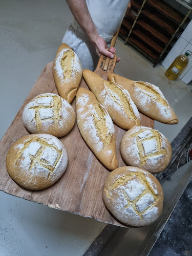 Opinii despre EDI PEKARSKO TRGOVAČKI OBRT în Petrinja - Gastronomija i ugostiteljstvo