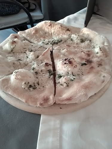 30.svibnja 4a, 21223, Okrug Gornji