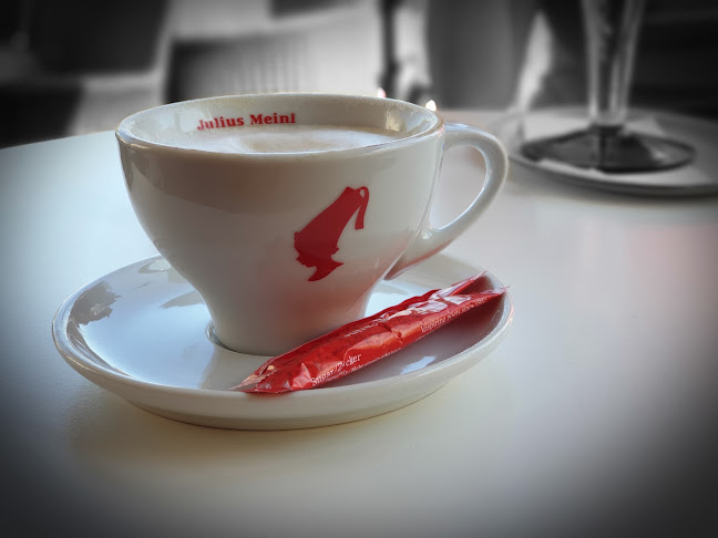 Gelateria RIVA - Gastronomija i ugostiteljstvo