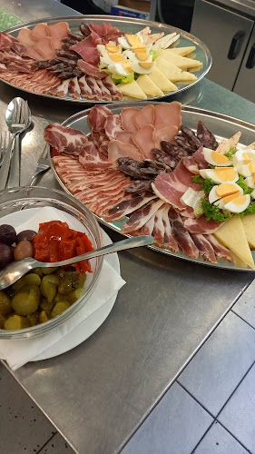 Agroturizam Radešić - Gastronomija i ugostiteljstvo