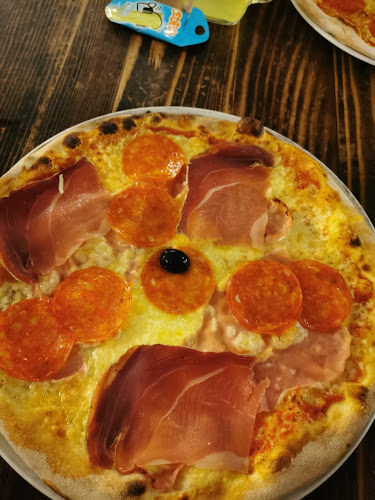 Vrlije ul. 8, 51000, Rijeka