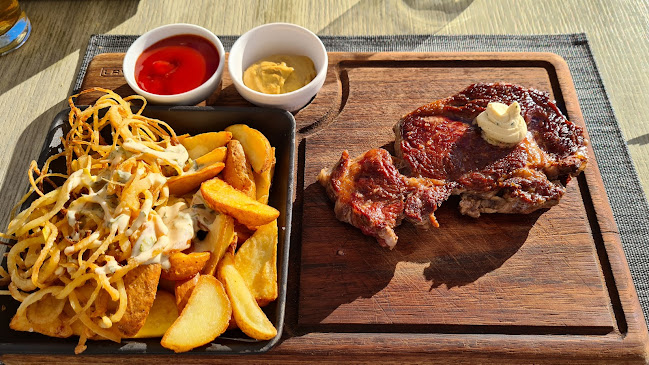 Opinii despre Half 8 Restaurant, Novigrad în Novigrad - Gastronomija i ugostiteljstvo