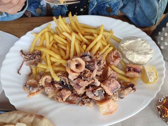 Comentarii opinii despre Buffet Amel