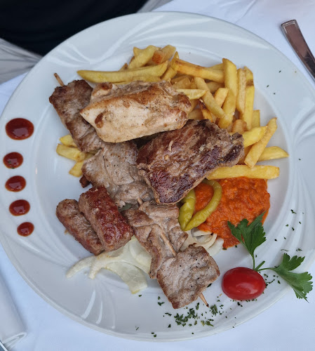 Opinii despre Antika Restaurant în Novi Vinodolski - Gastronomija i ugostiteljstvo