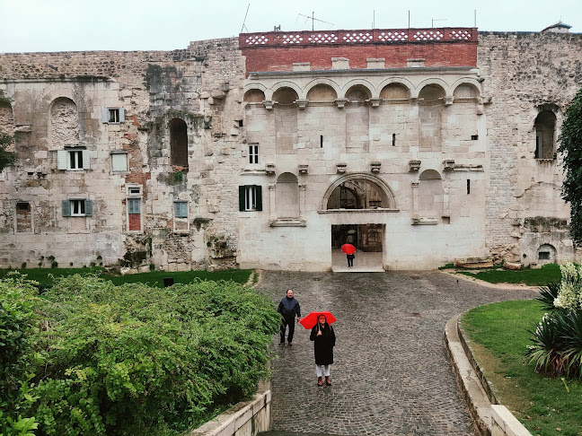 Opinii despre Caffe Bar Kala în Split - Gastronomija i ugostiteljstvo