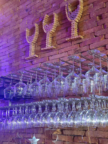 Comentarii opinii despre AUGUSTA WINE & CHAMPAGNE BAR