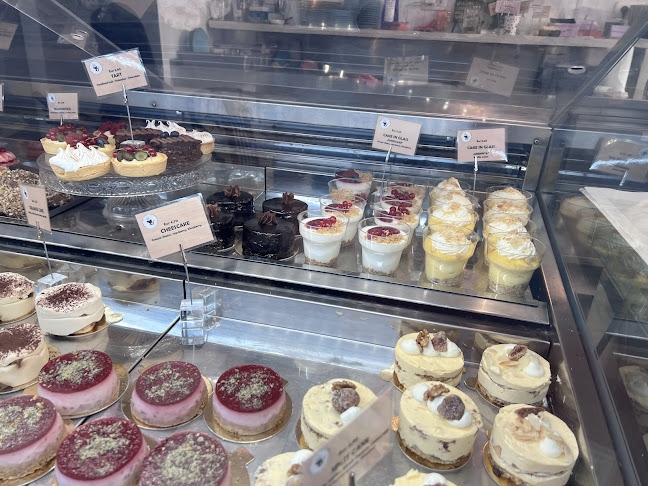 Ul. Petra Svačića 2, 21000, Split