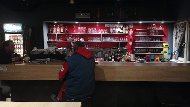 River Caffe Bar - Gastronomija i ugostiteljstvo