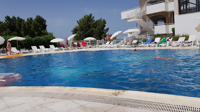 Hotel Labineca - Gradac