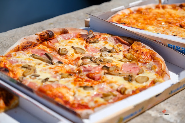 Obala kralja Tomislava 2, 21403, Sutivan