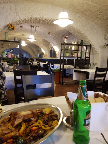 Samoborska pivnica - Restaurant 'Salvator' - Gastronomija i ugostiteljstvo