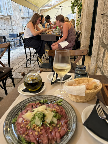 Opinii despre Konoba Carpaccio în Dubrovnik - Gastronomija i ugostiteljstvo