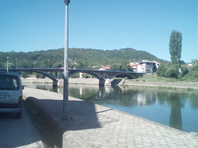 Cafe bar Midnight - Gastronomija i ugostiteljstvo