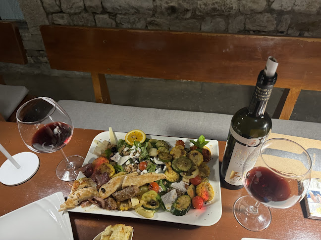 Comentarii opinii despre Gurme Tapas & Wine