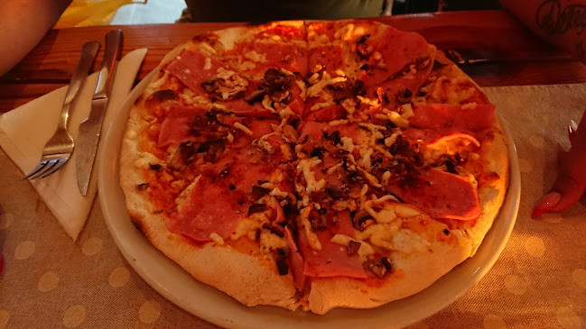 Restaurant &Wine bar Herc Makarska - Gastronomija i ugostiteljstvo