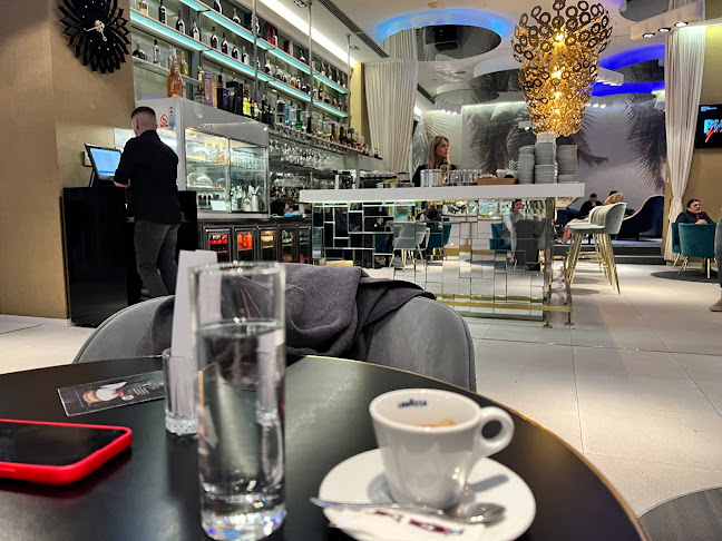 Plaza Bar - Gastronomija i ugostiteljstvo