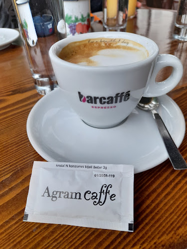 Opinii despre Caffe bar "Agram" în Sesvete - Gastronomija i ugostiteljstvo