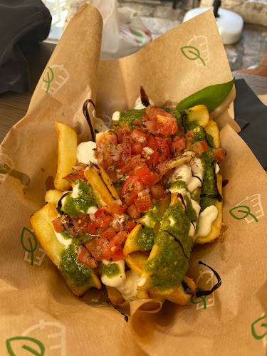 Opinii despre Kebab Factory Hvar în Hvar - Gastronomija i ugostiteljstvo