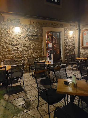 Comentarii opinii despre Burger Bar Bagatin