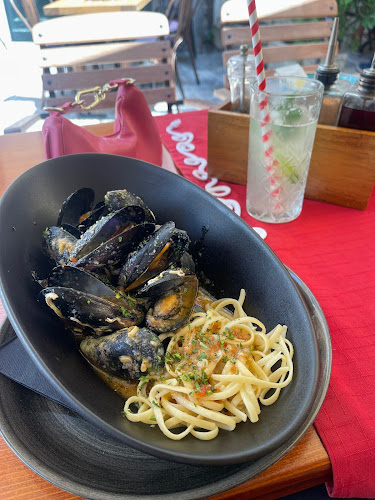 Obala dr. Franje Tuđmana 10A, 22000, Šibenik