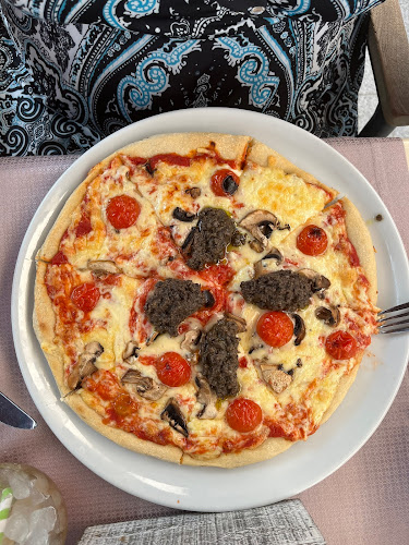 Pool bar & a la carte restaurant Sunset Duće - Gastronomija i ugostiteljstvo