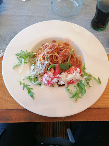 Restaurant Mirakul Vela Luka - Gastronomija i ugostiteljstvo