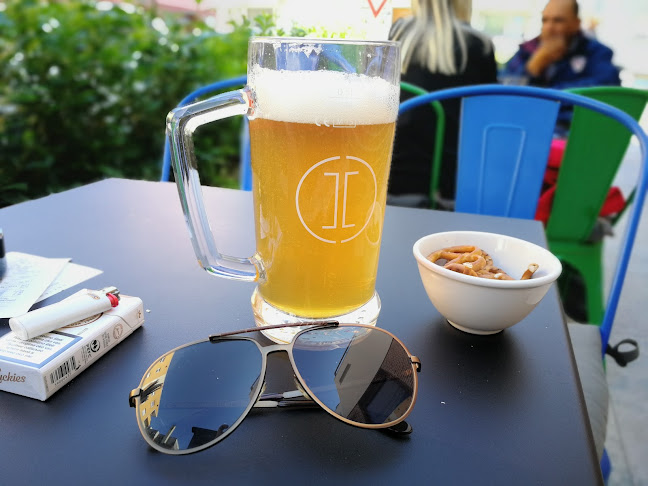 Comentarii opinii despre Industry concept bar