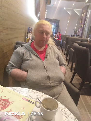 Comentarii opinii despre Rock Art Cafe