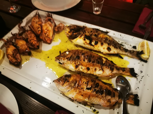 Opinii despre Uvala Koromačna în Murter - Gastronomija i ugostiteljstvo