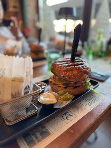 Restoran Strossmayer No. 2 - Gastronomija i ugostiteljstvo