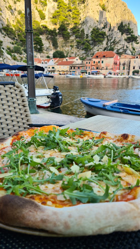 Comentarii opinii despre IN CAFFE