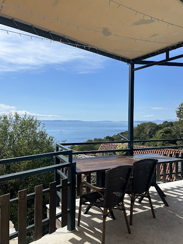 Comentarii opinii despre Konoba Bajso