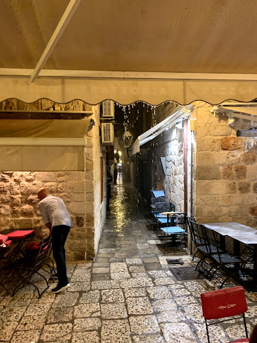 Ul. za Rokom 3, 20000, Dubrovnik