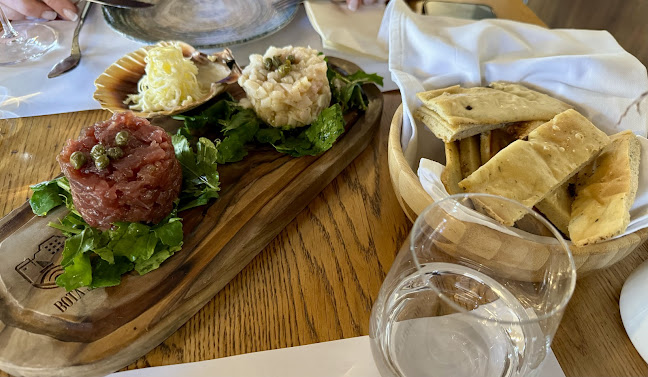 Bota-Šare Restaurant