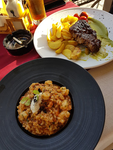 Trumbićeva obala 6, 21000, Split